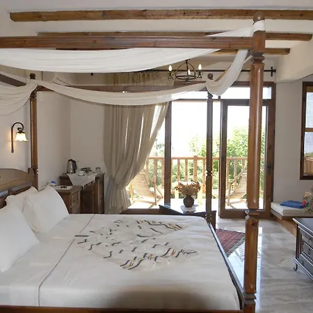 An Unspoilt Setting, Luxurious Surroundings And A Warm, Personal Welcome Villa *